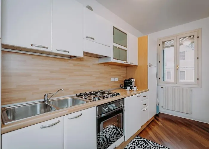 Elegant With Private Terrace In - Frari Church