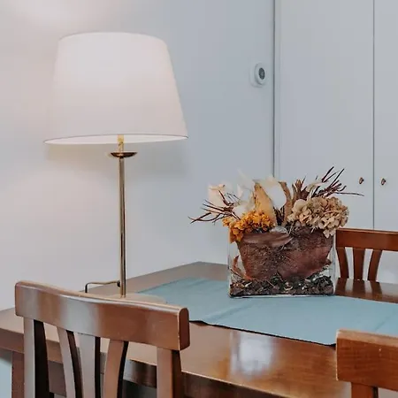 Апартаменты Elegant With Private Terrace In - Frari Church