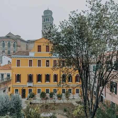 Elegant With Private Terrace In - Frari Church Апартаменты Венеция