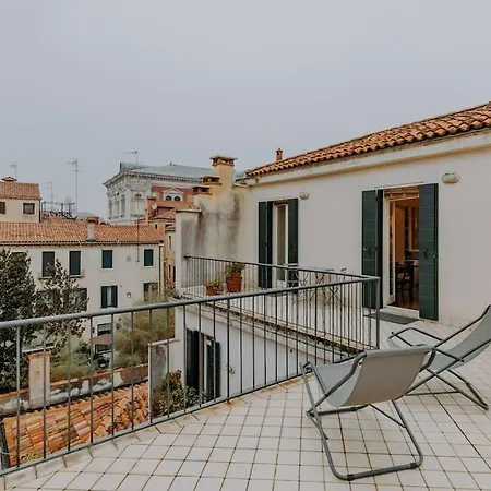 Elegant With Private Terrace In - Frari Church Апартаменты *